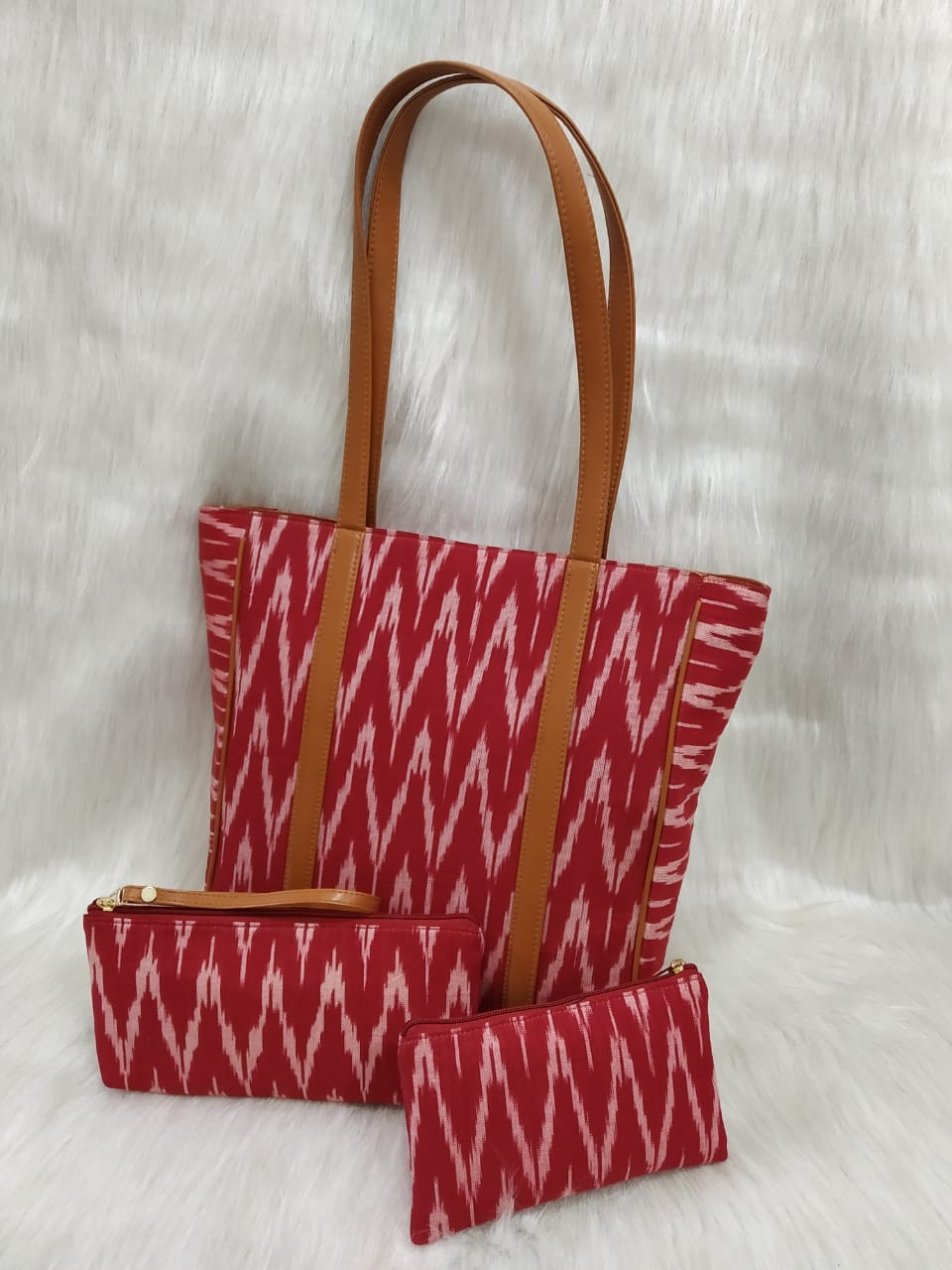 Ikkat Tote Bag With Pouch And Purse Set in Maroon 53976 Buy Trendy
